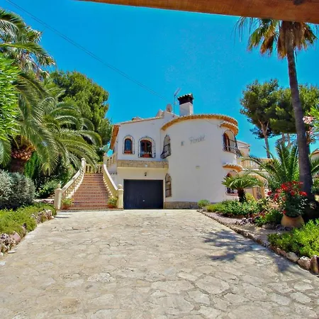 Rondel Villa