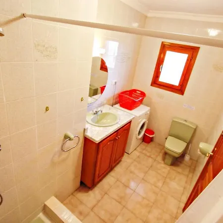 Rondel Villa *